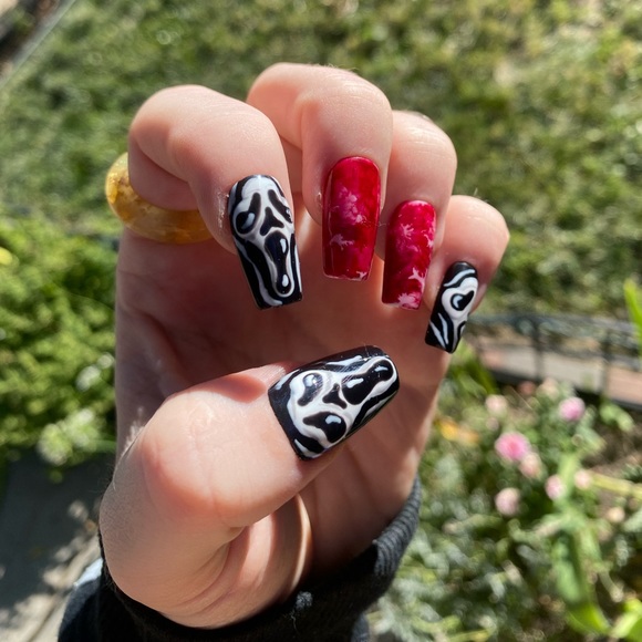 Meet your Posher, Andria π©· - Picture 7 of 15